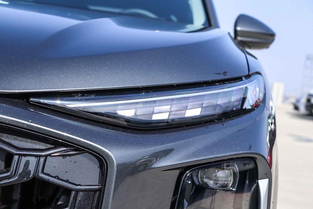 Thumbnail: 2026 Audi Q3 - 17