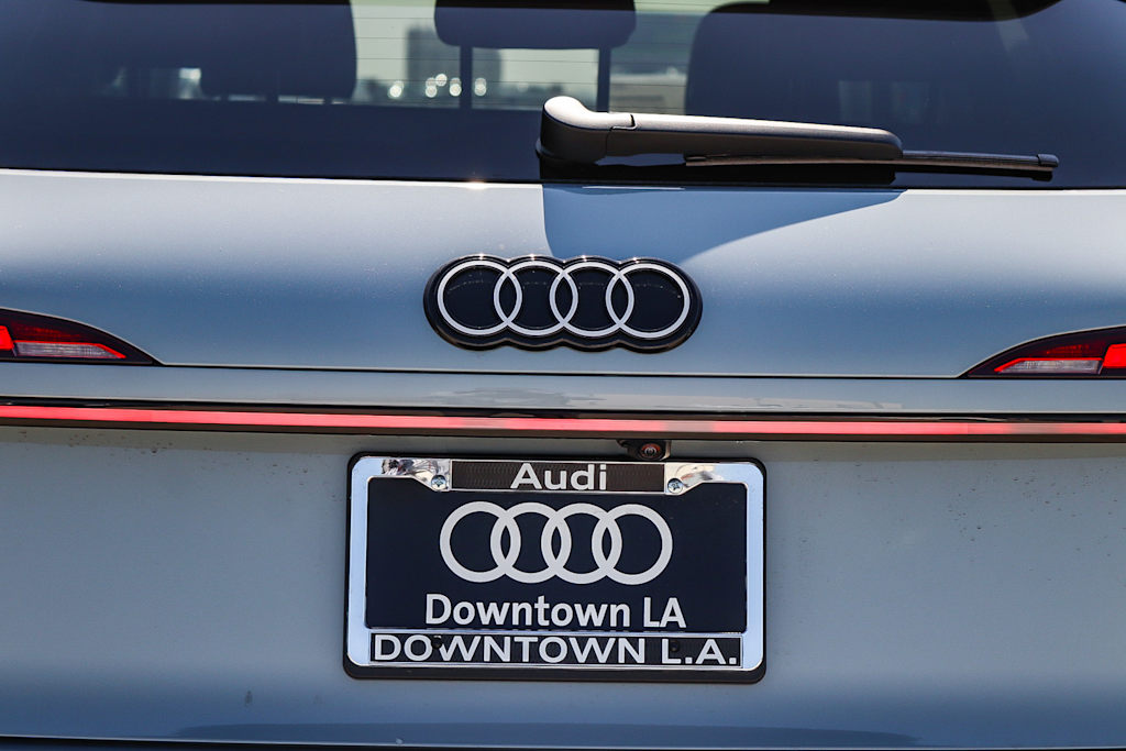 Thumbnail: 2026 Audi Q3 - 22
