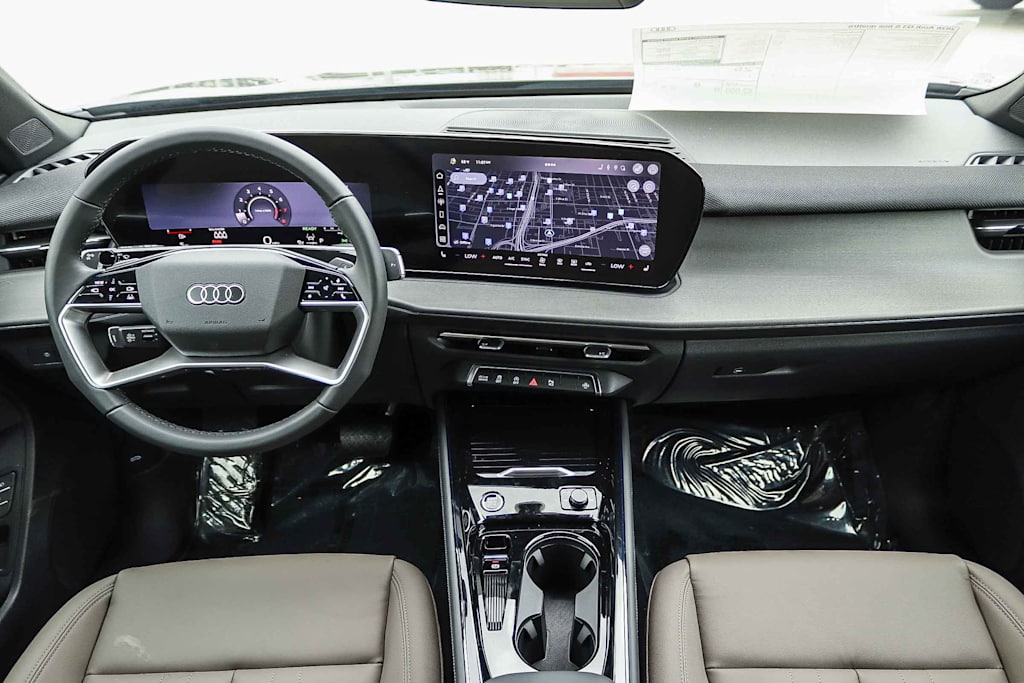 Thumbnail: 2026 Audi Q3 - 9