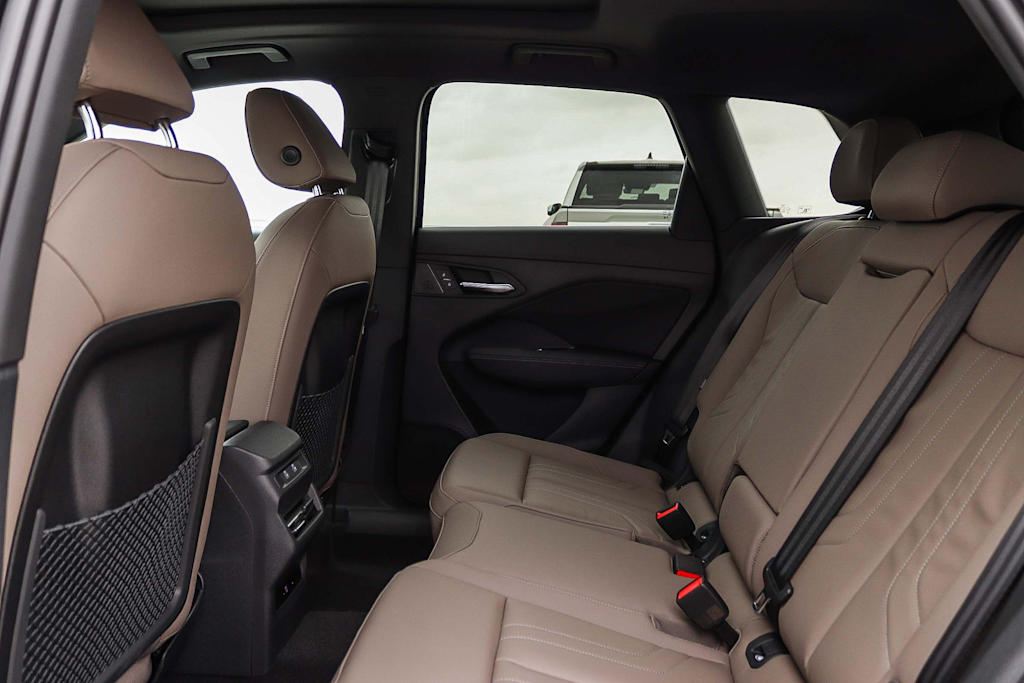 Thumbnail: 2026 Audi Q3 - 12