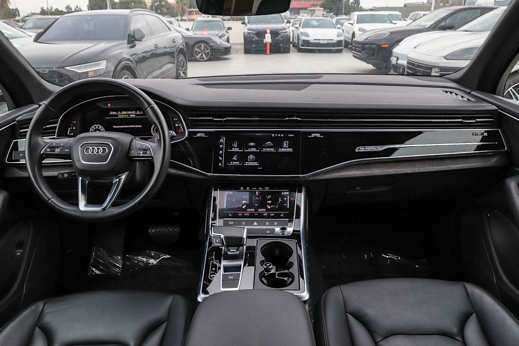Thumbnail: 2023 Audi Q7 - 2