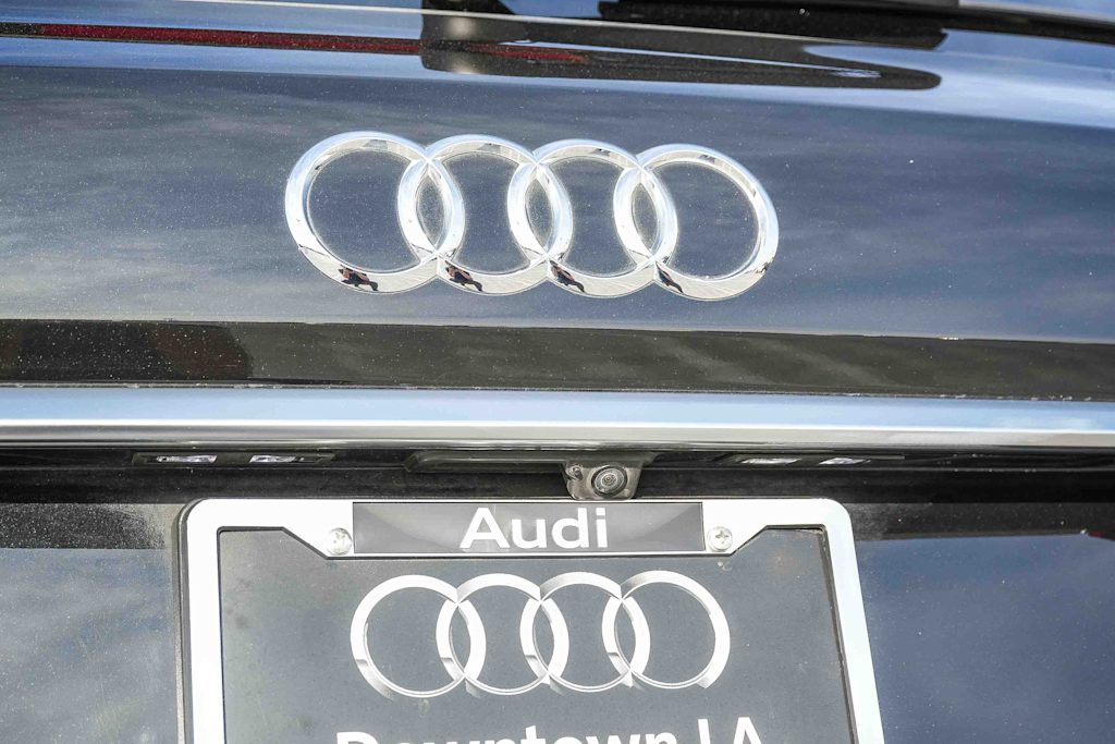 Thumbnail: 2022 Audi Q7 - 6