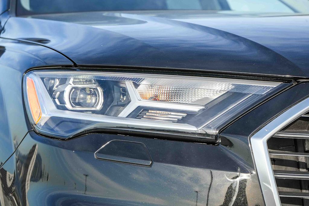 Thumbnail: 2022 Audi Q7 - 21