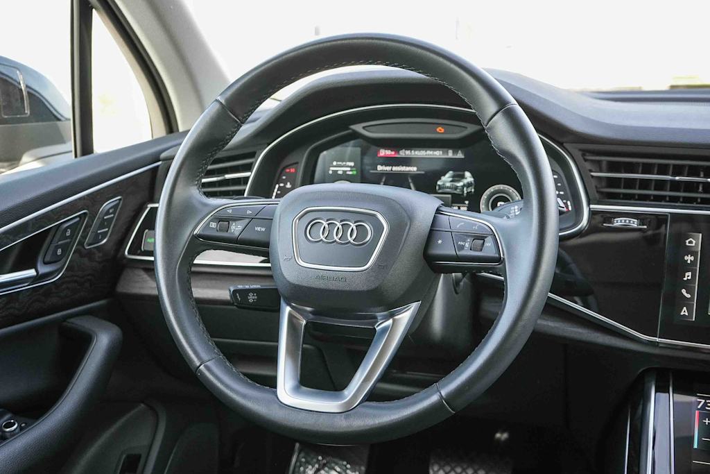 Thumbnail: 2022 Audi Q7 - 14
