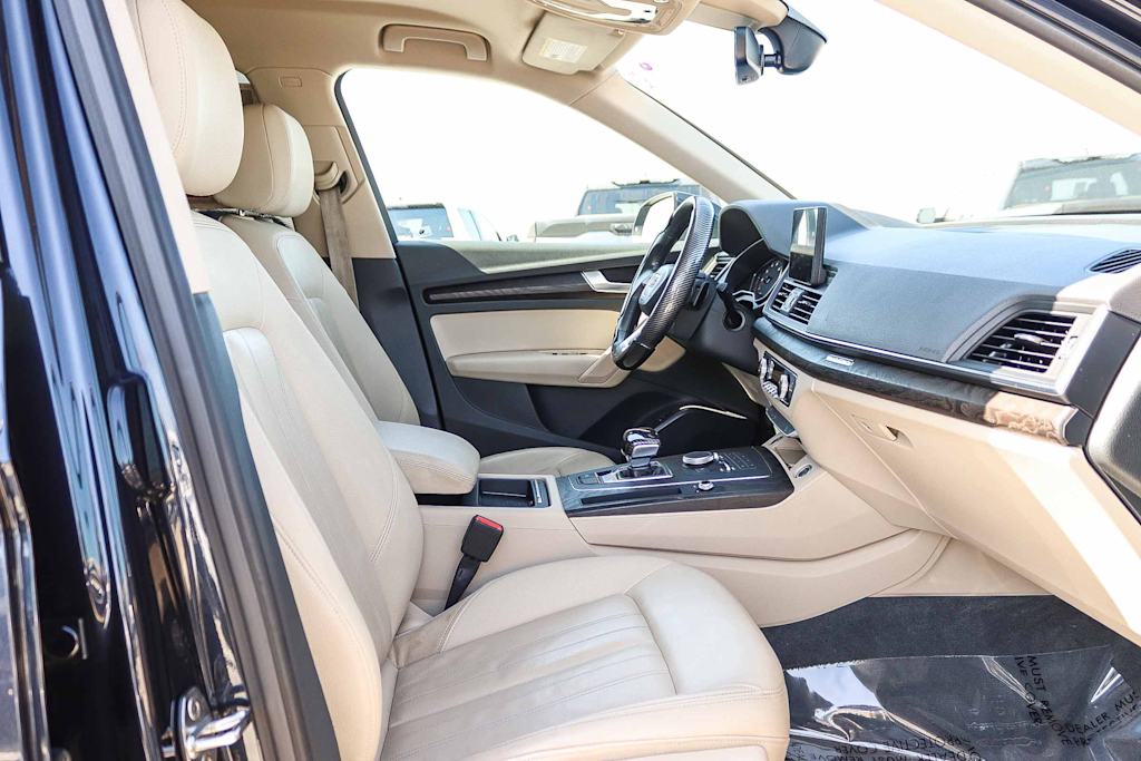 Thumbnail: 2019 Audi Q5 - 10