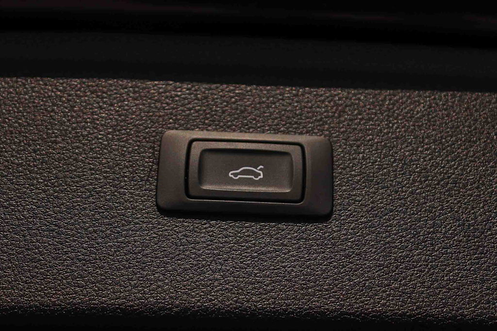 Thumbnail: 2019 Audi Q5 - 38