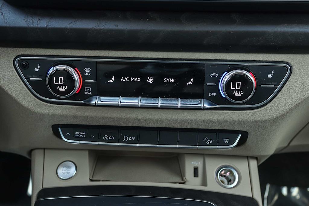 Thumbnail: 2019 Audi Q5 - 26