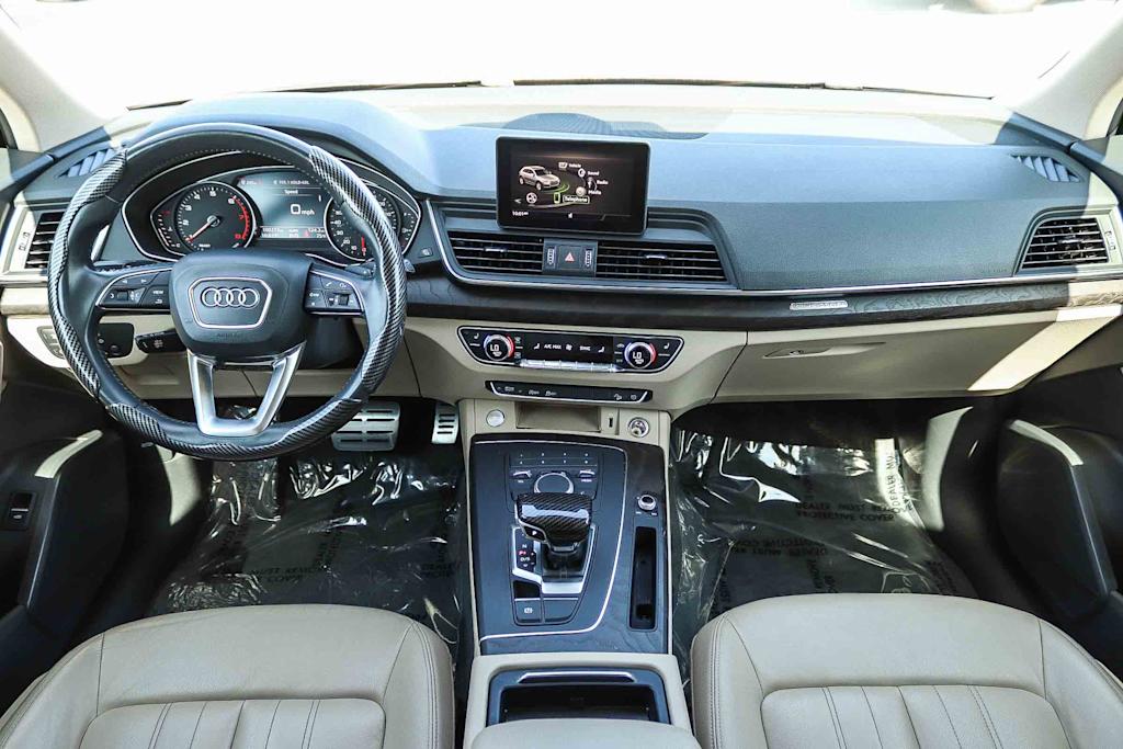 Thumbnail: 2019 Audi Q5 - 2