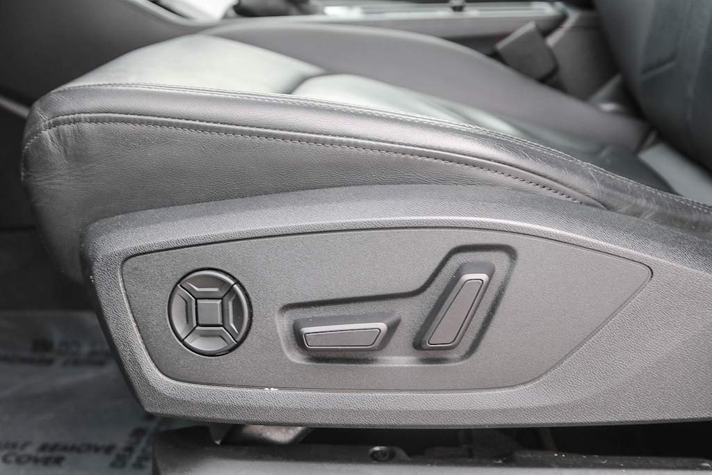 Thumbnail: 2022 Audi Q3 - 24