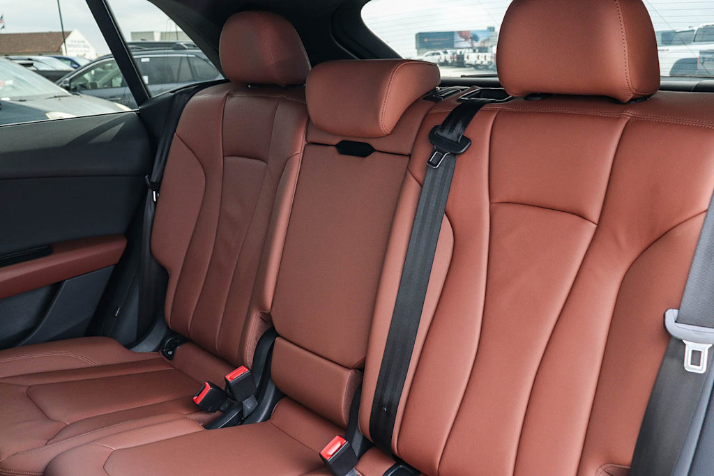 Thumbnail: 2023 Audi Q8 - 48