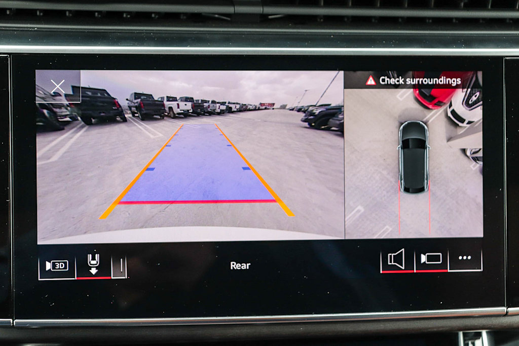 Thumbnail: 2023 Audi Q8 - 59