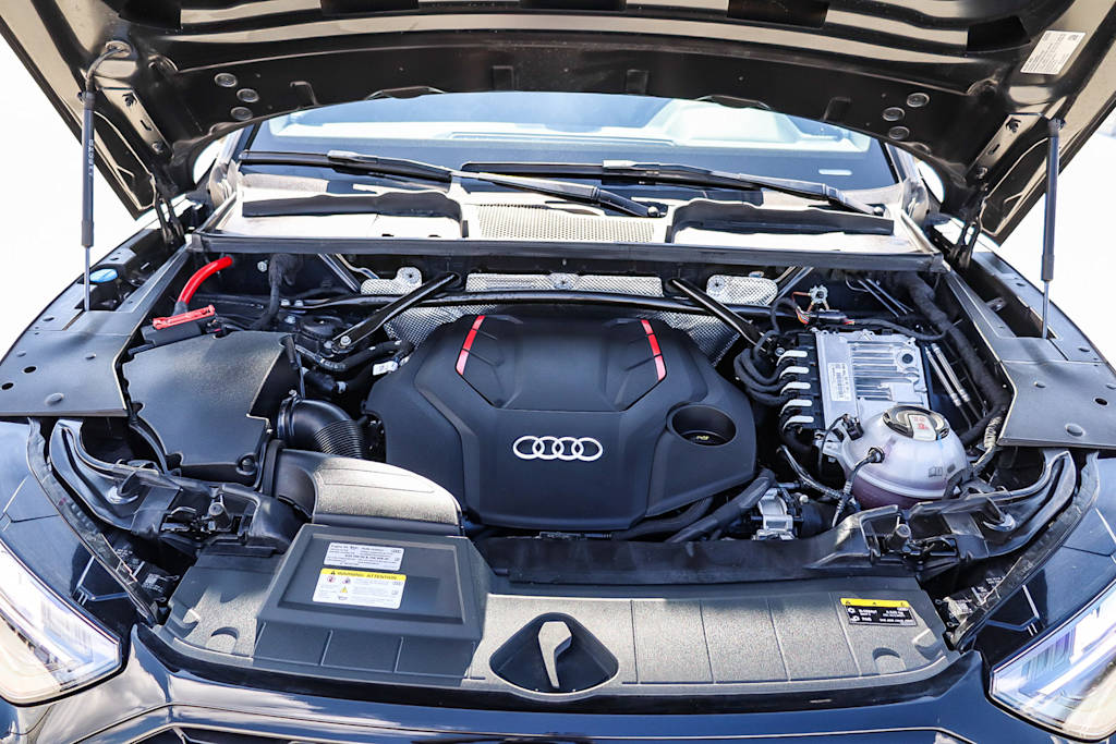 Thumbnail: 2024 Audi SQ5 - 9