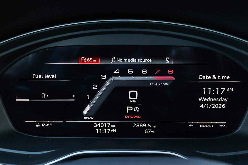 Thumbnail: 2024 Audi SQ5 - 16