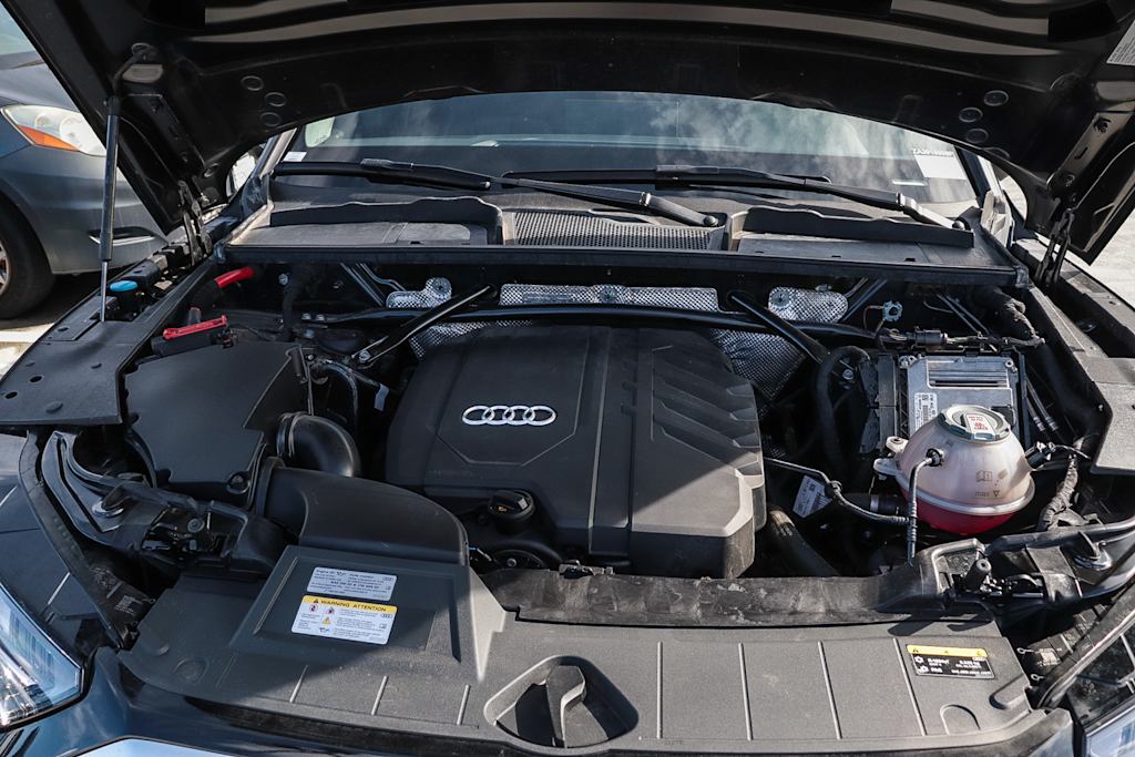 Thumbnail: 2023 Audi Q5 - 8