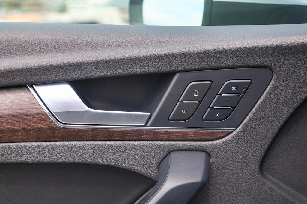 Thumbnail: 2022 Audi Q5 - 34