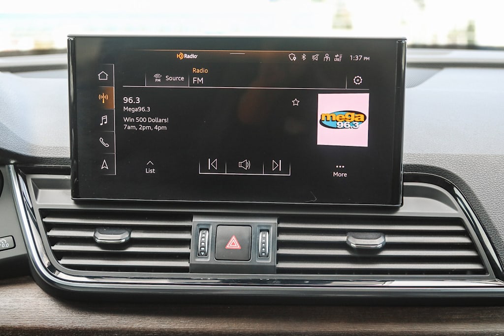 Thumbnail: 2022 Audi Q5 - 13