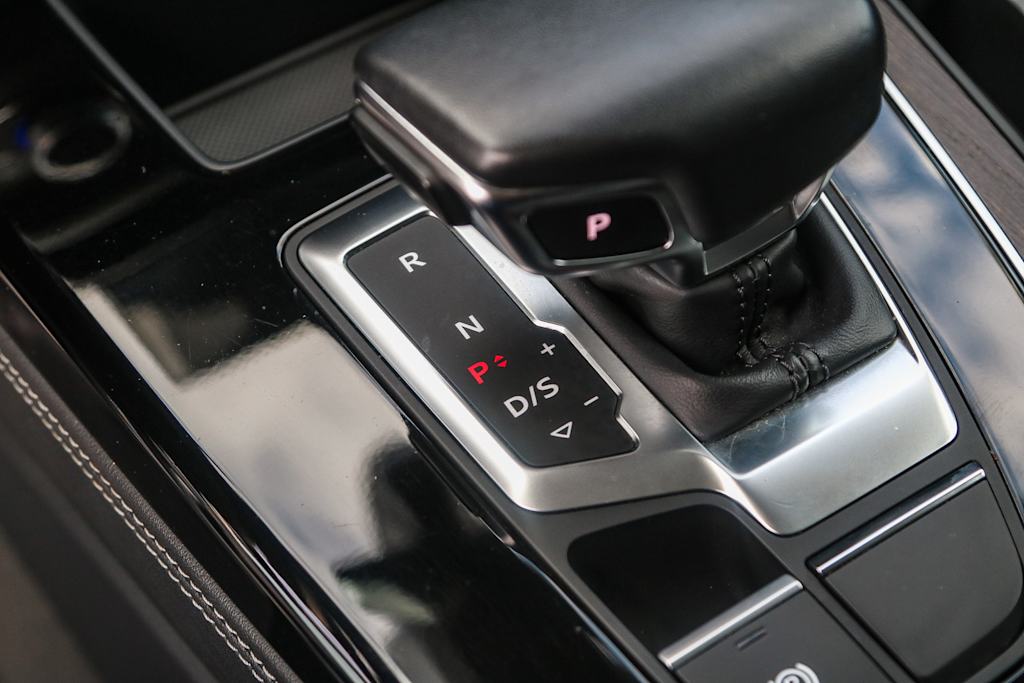 Thumbnail: 2022 Audi Q5 - 31