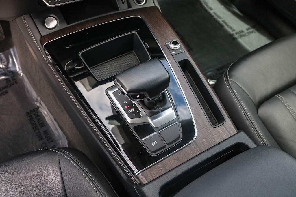 Thumbnail: 2022 Audi Q5 - 14