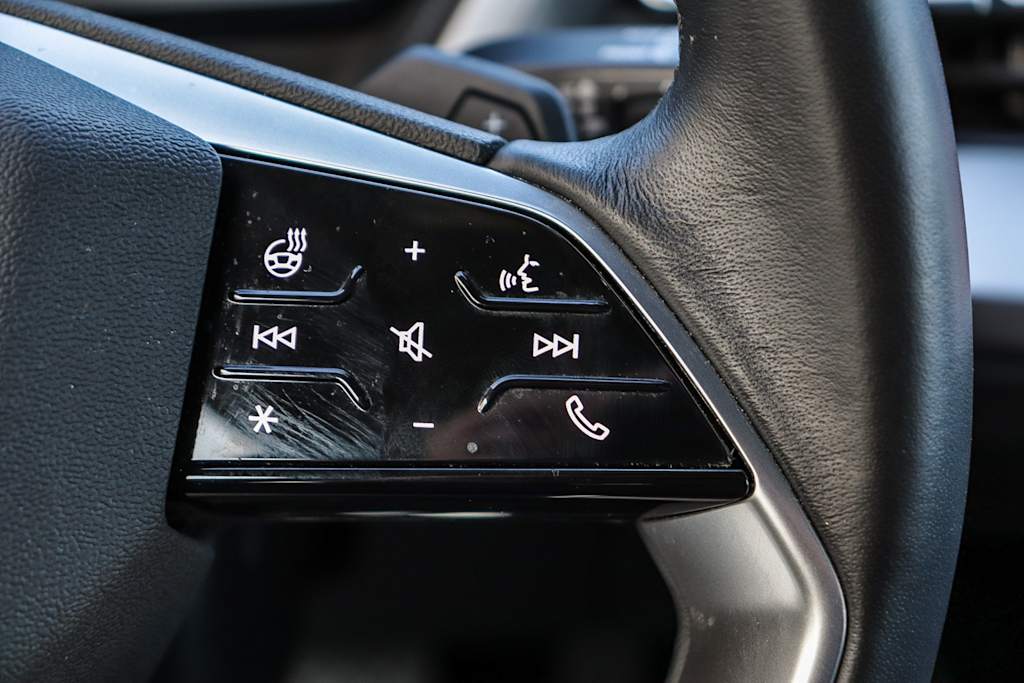 Thumbnail: 2023 Audi Q4 e-tron - 27