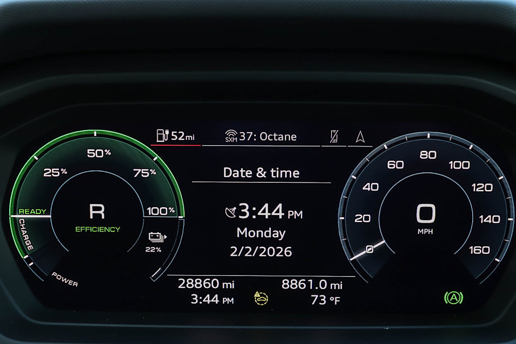 Thumbnail: 2024 Audi Q4 e-tron - 36