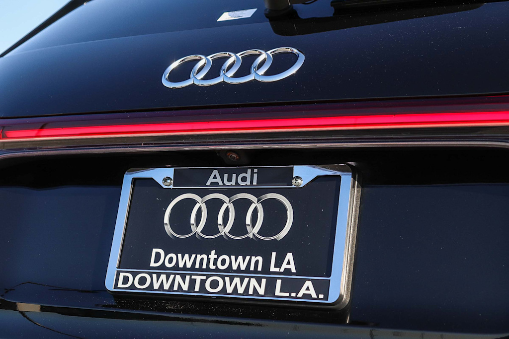 Thumbnail: 2024 Audi Q4 e-tron - 14