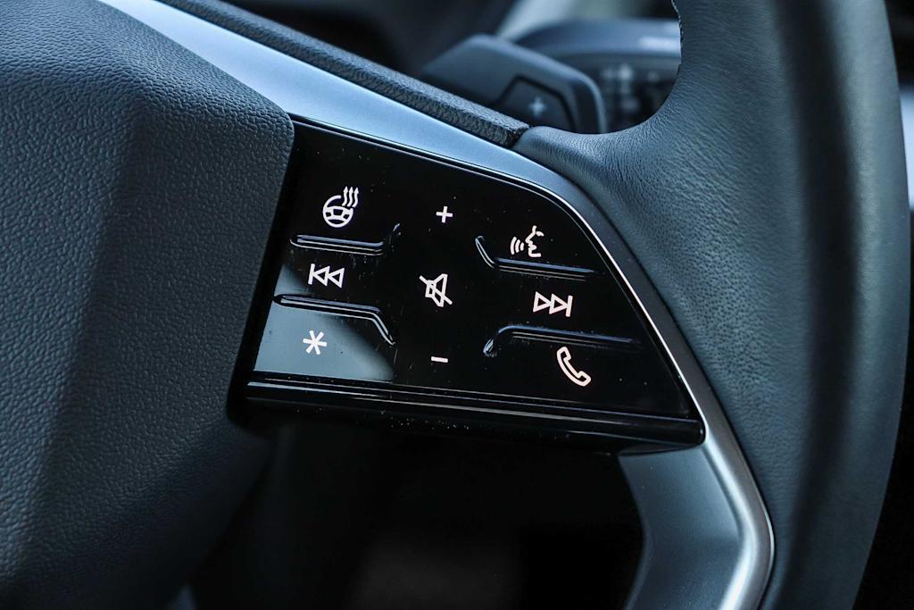 Thumbnail: 2024 Audi Q4 e-tron - 29