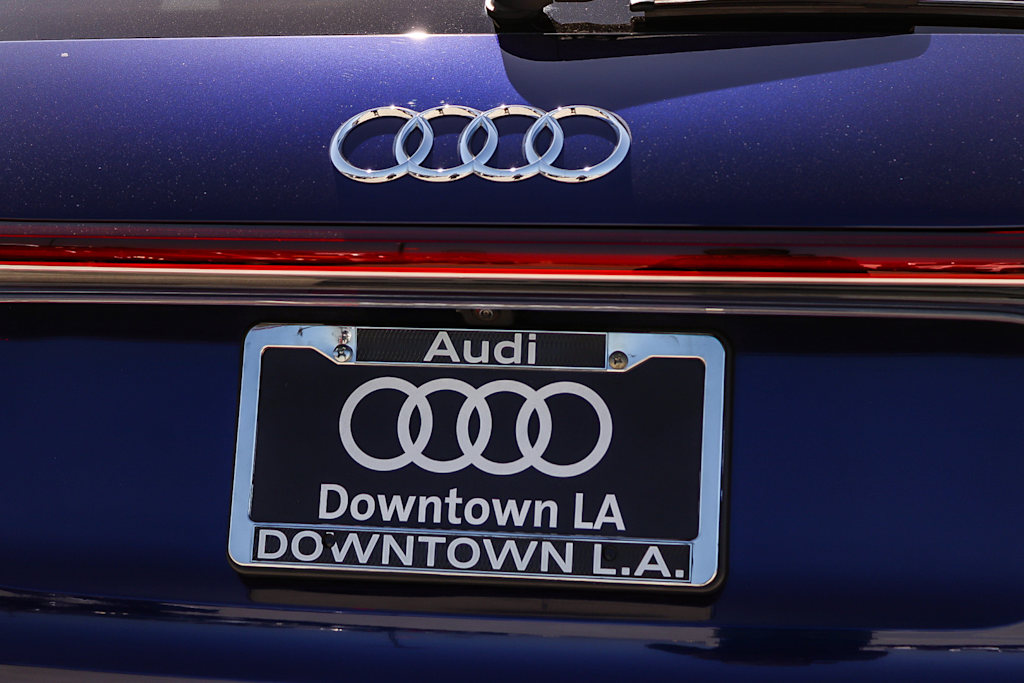Thumbnail: 2023 Audi Q4 e-tron - 22