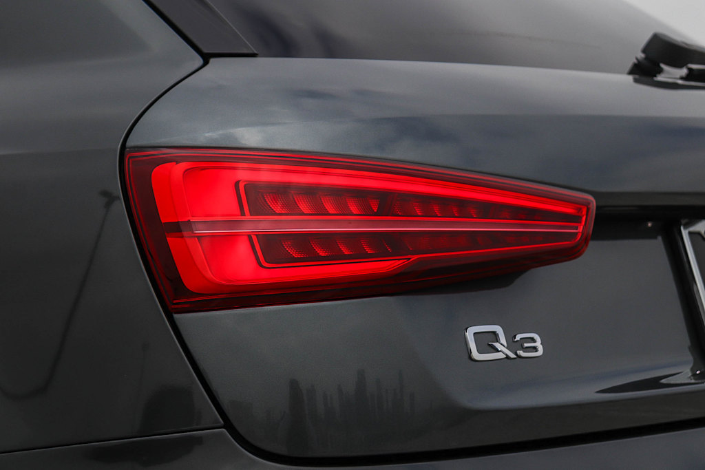Thumbnail: 2018 Audi Q3 - 22