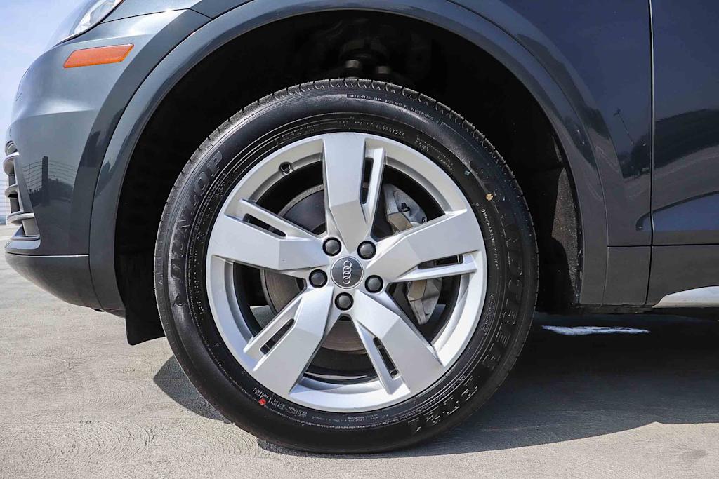 Thumbnail: 2019 Audi Q5 - 25