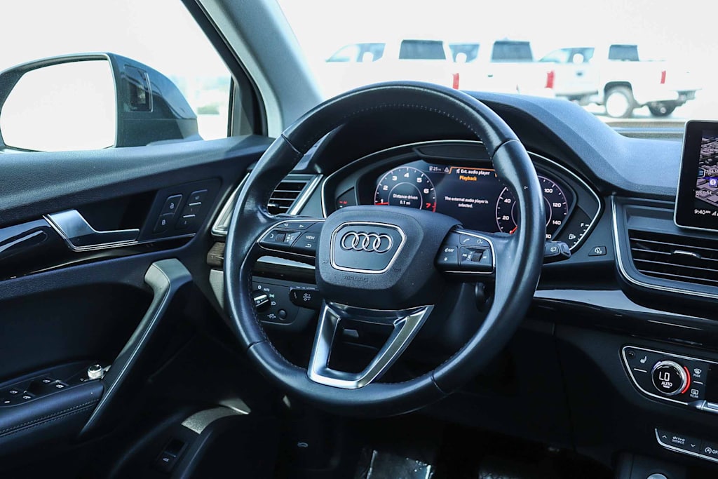 Thumbnail: 2019 Audi Q5 - 9