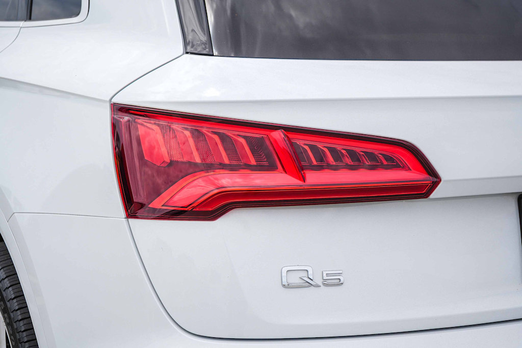 Thumbnail: 2020 Audi Q5 - 23