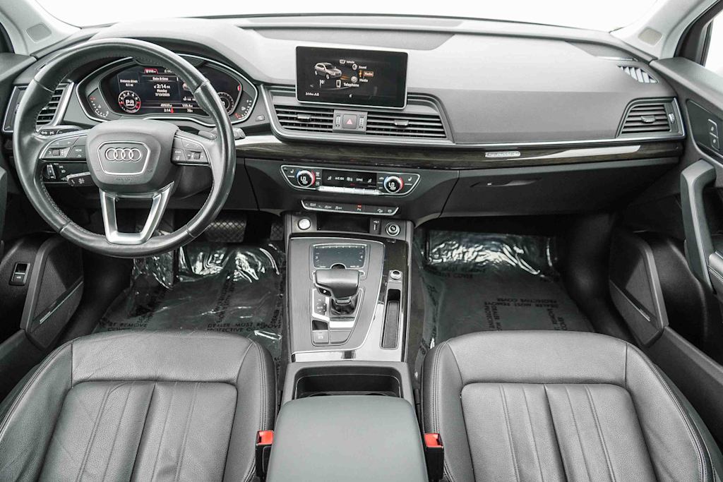 Thumbnail: 2020 Audi Q5 - 2
