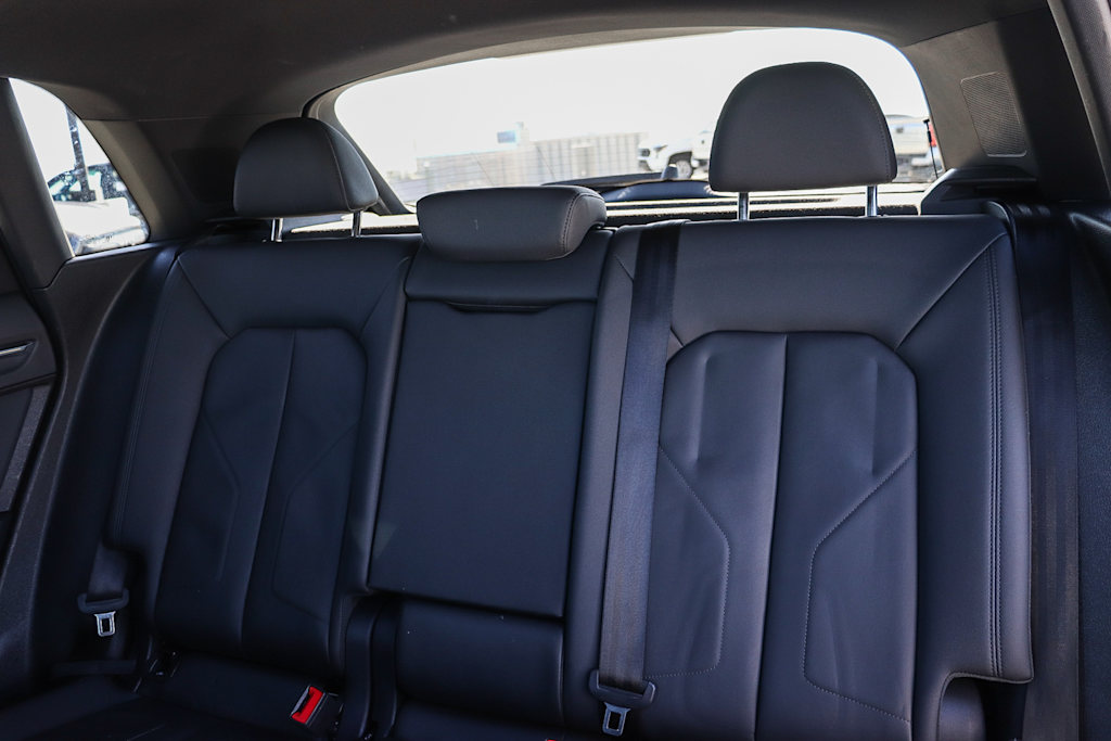 Thumbnail: 2024 Audi Q3 - 12