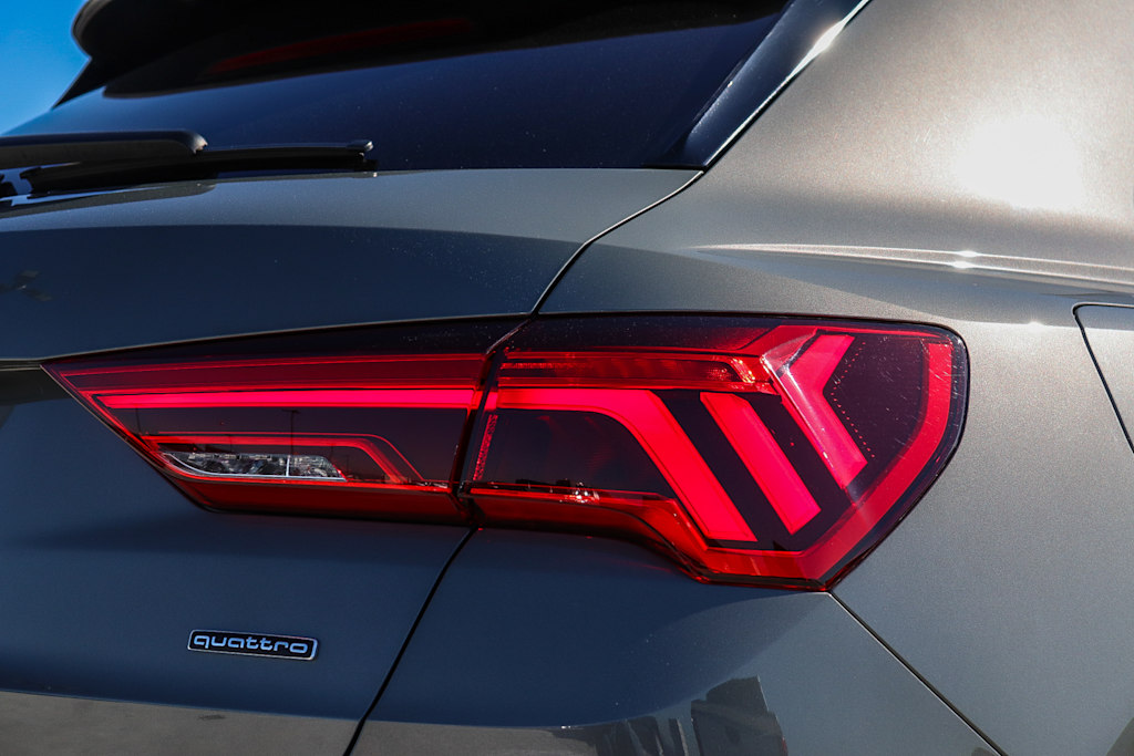 Thumbnail: 2024 Audi Q3 - 22