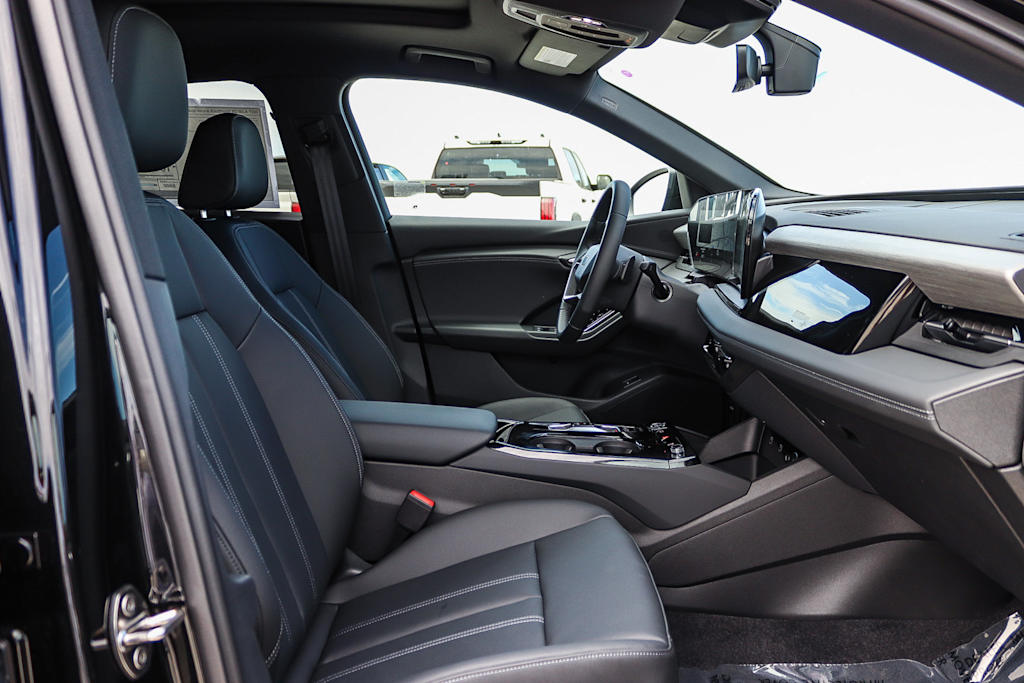Thumbnail: 2027 Audi Q6 e-tron - 9