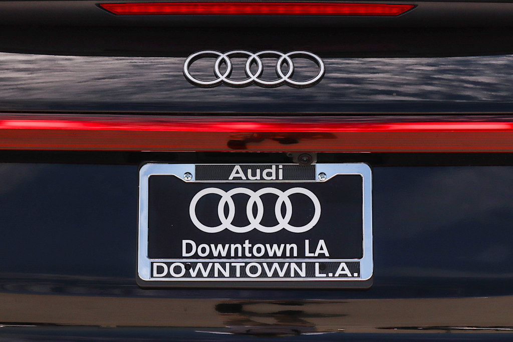 Thumbnail: 2027 Audi Q6 e-tron - 20