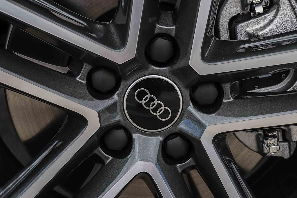 Thumbnail: 2026 Audi Q5 - 24