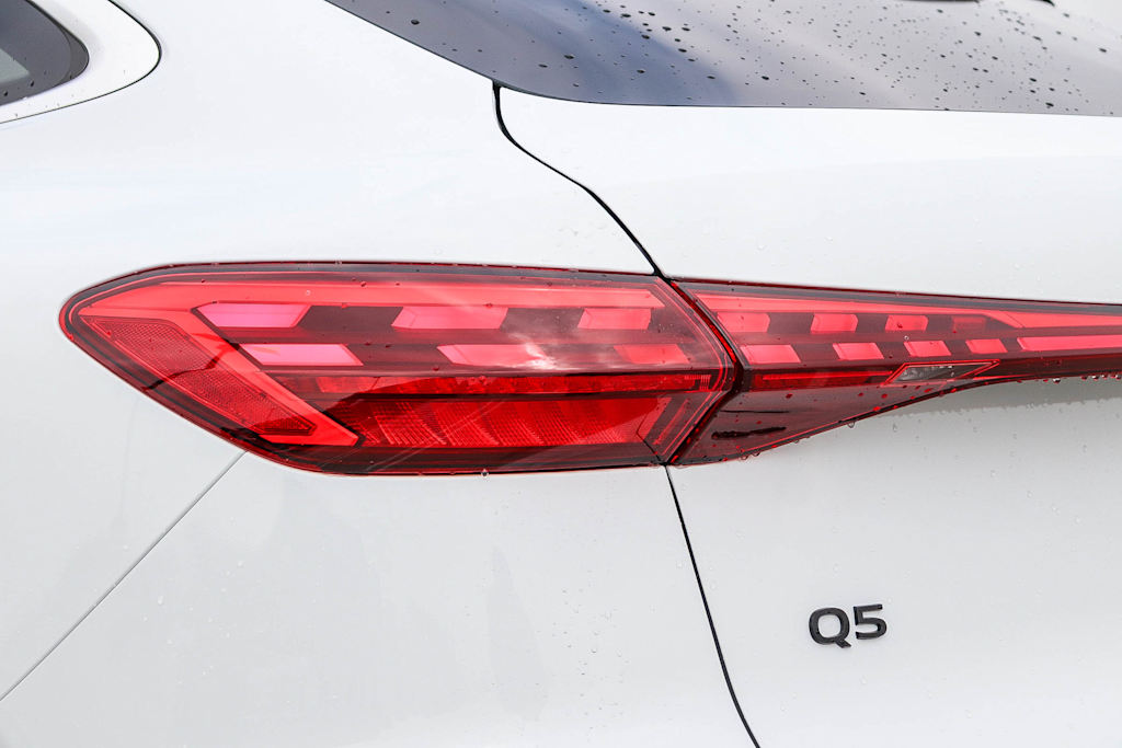 Thumbnail: 2026 Audi Q5 - 22