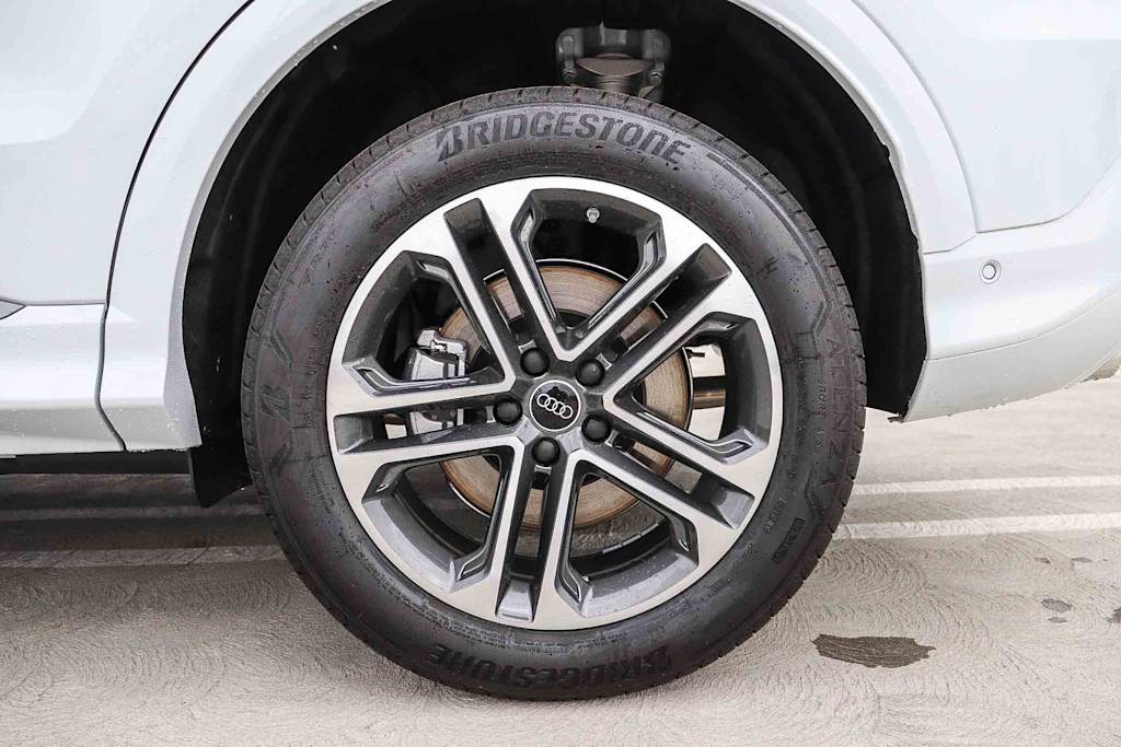 Thumbnail: 2026 Audi Q5 - 7