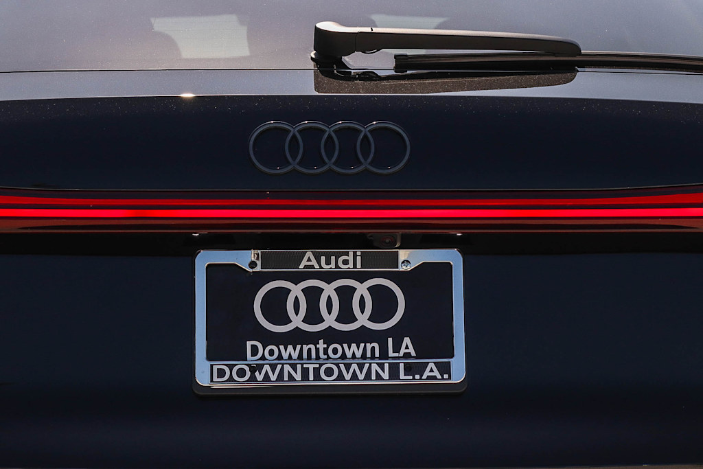 Thumbnail: 2026 Audi Q5 - 21