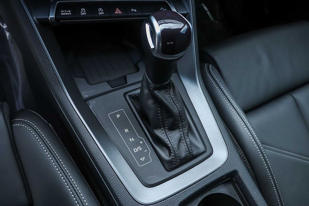 Thumbnail: 2025 Audi Q3 - 27