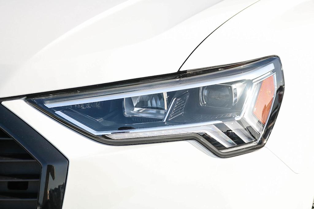 Thumbnail: 2025 Audi Q3 - 18