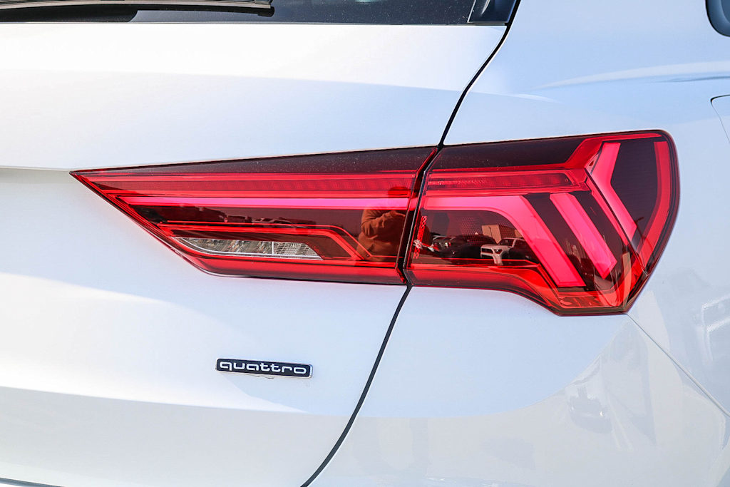 Thumbnail: 2025 Audi Q3 - 22