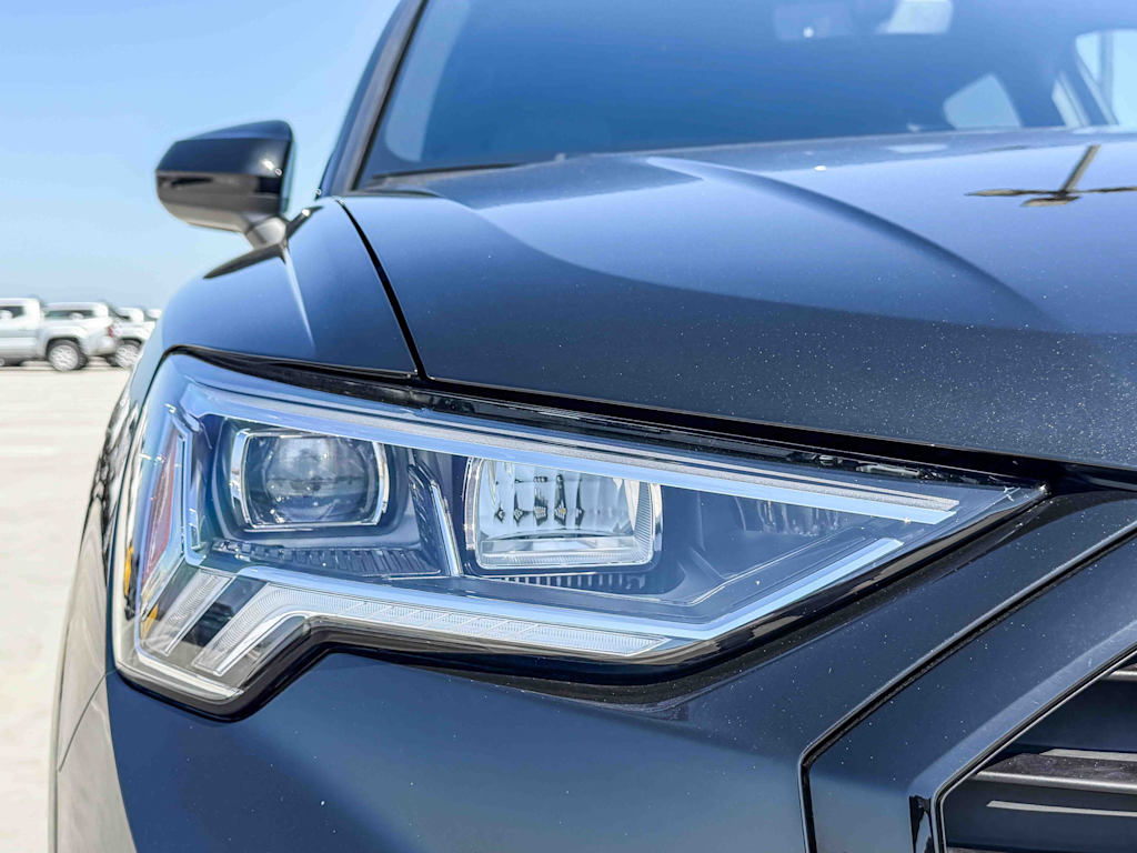 Thumbnail: 2025 Audi Q3 - 20