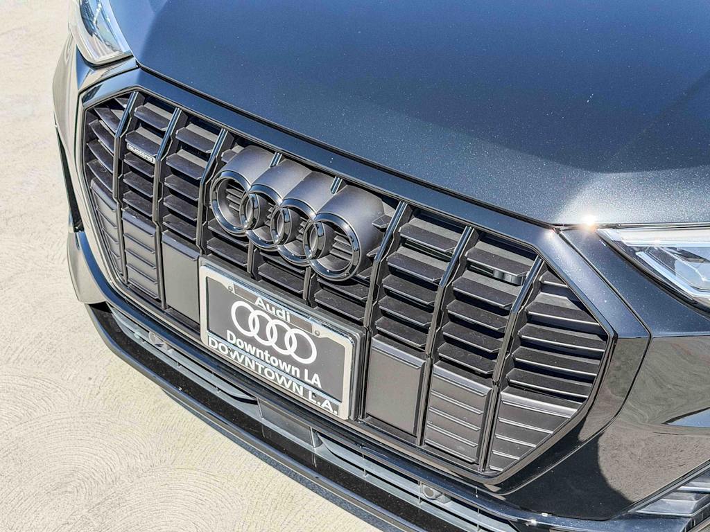 Thumbnail: 2025 Audi Q3 - 6