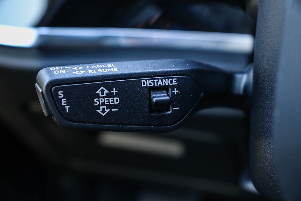 Thumbnail: 2025 Audi Q3 - 37