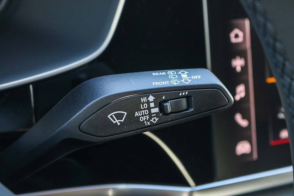 Thumbnail: 2025 Audi Q3 - 40