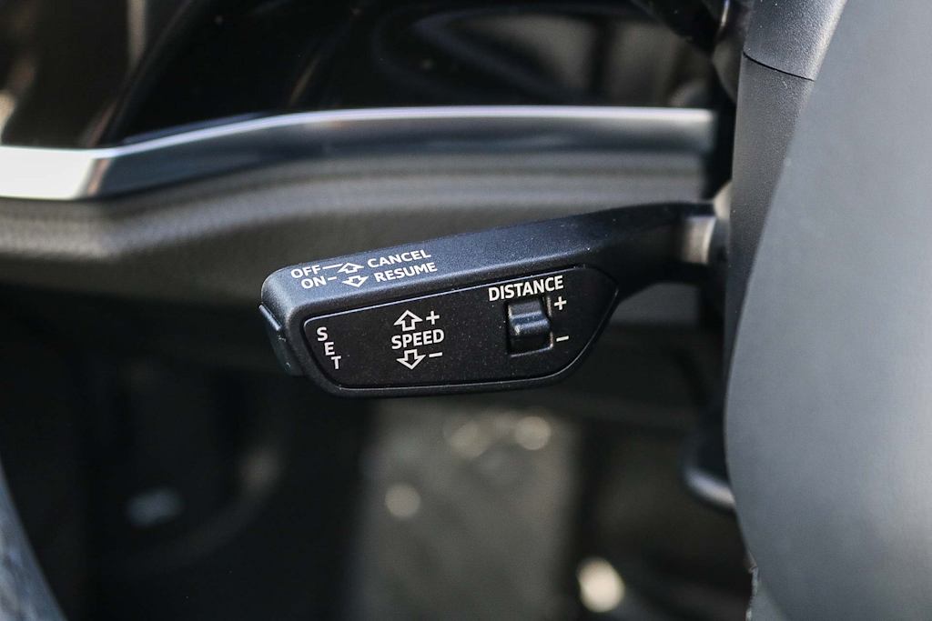 Thumbnail: 2025 Audi Q3 - 38