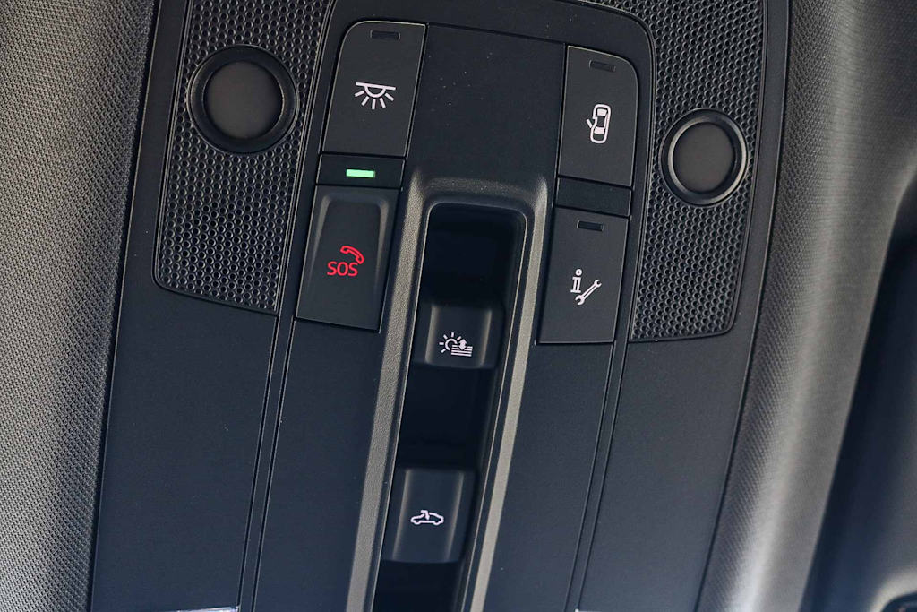 Thumbnail: 2025 Audi Q3 - 42