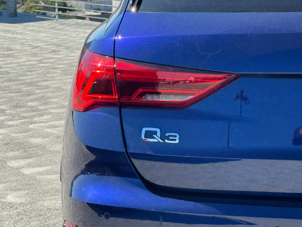 2022 Audi Q3 Premium 13